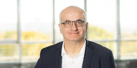 Manfred Bayer Porträtfoto von Manfred Bayer