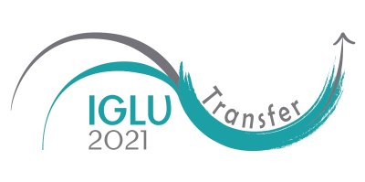 Grauer und türkiser Bogen mit darunterliegenden türkis-grauen Schriftzug des Projektnamens IGLU-Transfer 2021 mit geschwungenen Linien