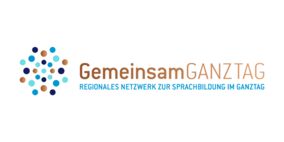 GemeinsamGANZTAG Bunte, symmetrisch angeordnete Kreise, brauner Schriftzug des Projektnamens GemeinsamGANZTAG und darunter hellblauer Schriftzug Regionales Netzwerk zur Sprachbildung im Ganztag