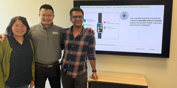 Dr. Yi-Jhen Wu, Prof. Mingchia Yeh und Dr. Vahid Farrahi auf einem Gruppenbild