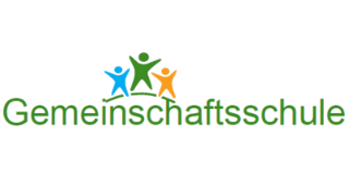 Gemeinschaftsschule Hellblaue, grüne und orangene Figur mit darunterliegenden grünen Schriftzug des Projektnamens Gemeinschaftsschule