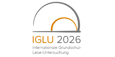Grauer und orangener Bogen mit darunterliegenden orange-grauen Schriftzug des Projektnamens IGLU 2026 Internationale Grundschul-Lese-Untersuchung